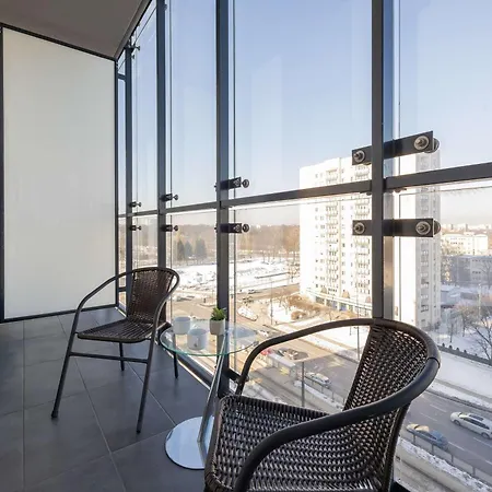 아파트 Modern In With Parking Next To The Expo Xxi By Renters *